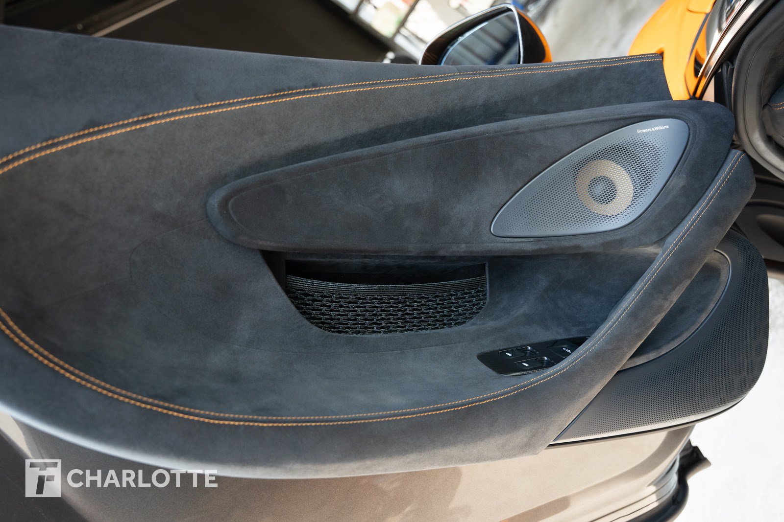 Used 2019 McLaren 600LT RWD image 21