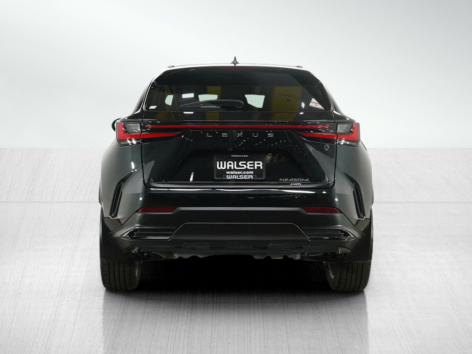 Used 2025 Lexus NX 450h+ AWD w/ Luxury Package image 4
