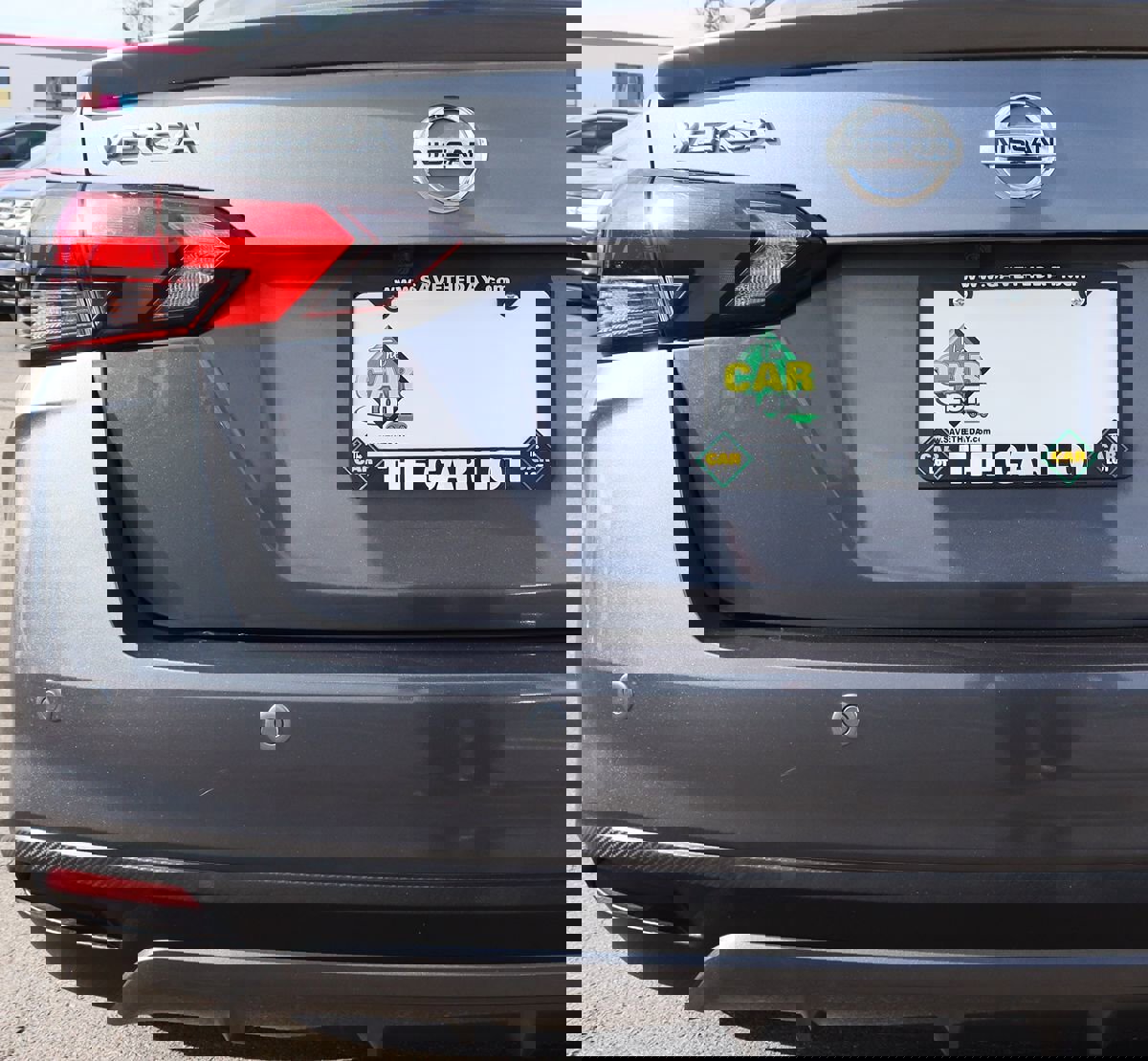 Used 2020 Nissan Versa SR w/ Electronics Package image 19