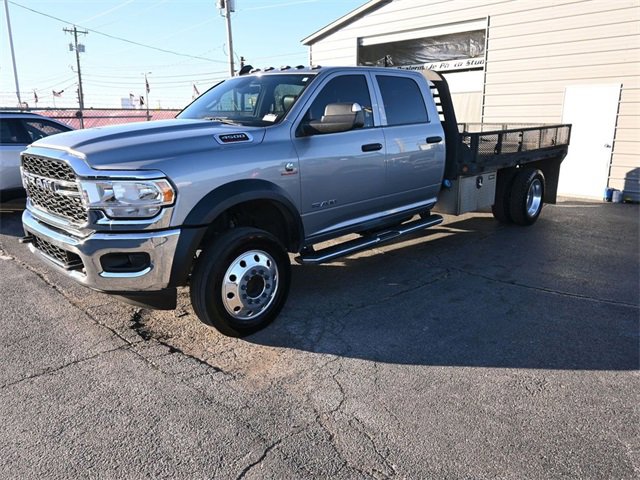 Used 2022 RAM 4500 Tradesman w/ Chrome Appearance Group image 32