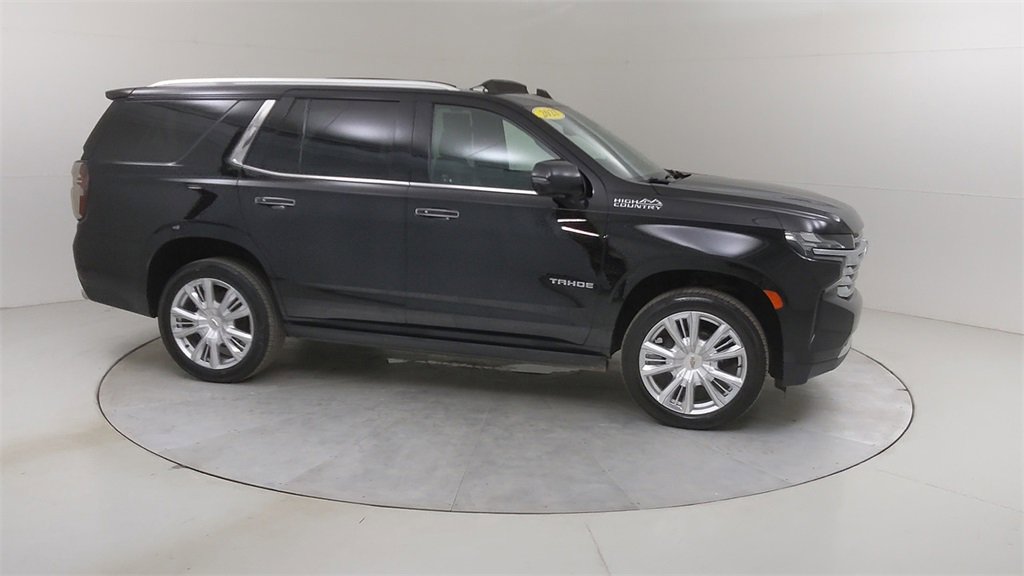 Used 2021 Chevrolet Tahoe High Country w/ Premium Package image 13