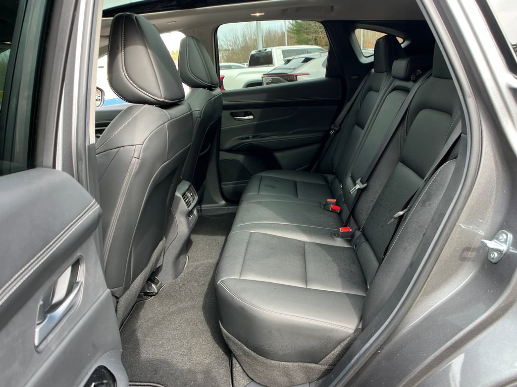 Used 2025 Nissan Murano SL image 22