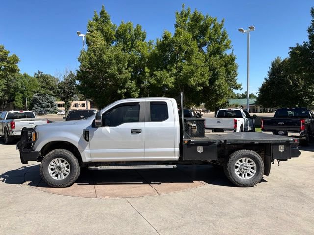 Used 2017 Ford F250 XL w/ STX Appearance Package AWD/4WD image 2