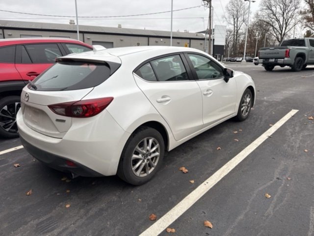 Used 2014 MAZDA MAZDA3 i Touring w/ Technology Package image 4