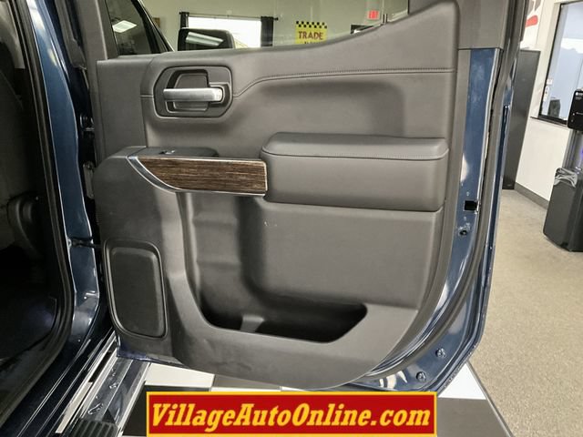 Used 2019 GMC Sierra 1500 SLE w/ X31 Off-Road Package AWD/4WD image 32