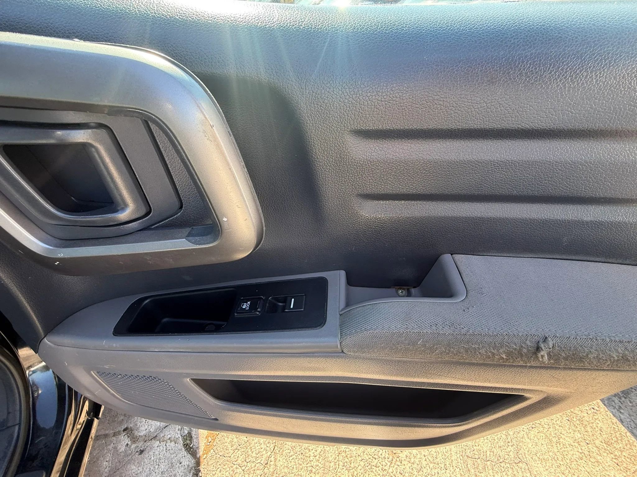 Used 2012 Honda Ridgeline RTS image 21
