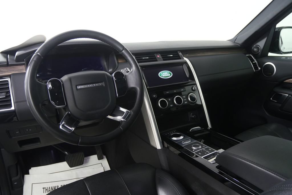 Used 2019 Land Rover Discovery HSE AWD/4WD image 16