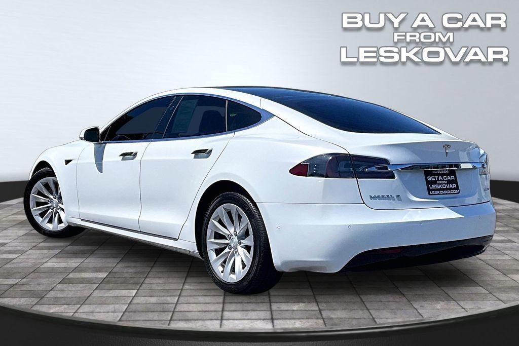 Used 2018 Tesla Model S 100D AWD/4WD image 2