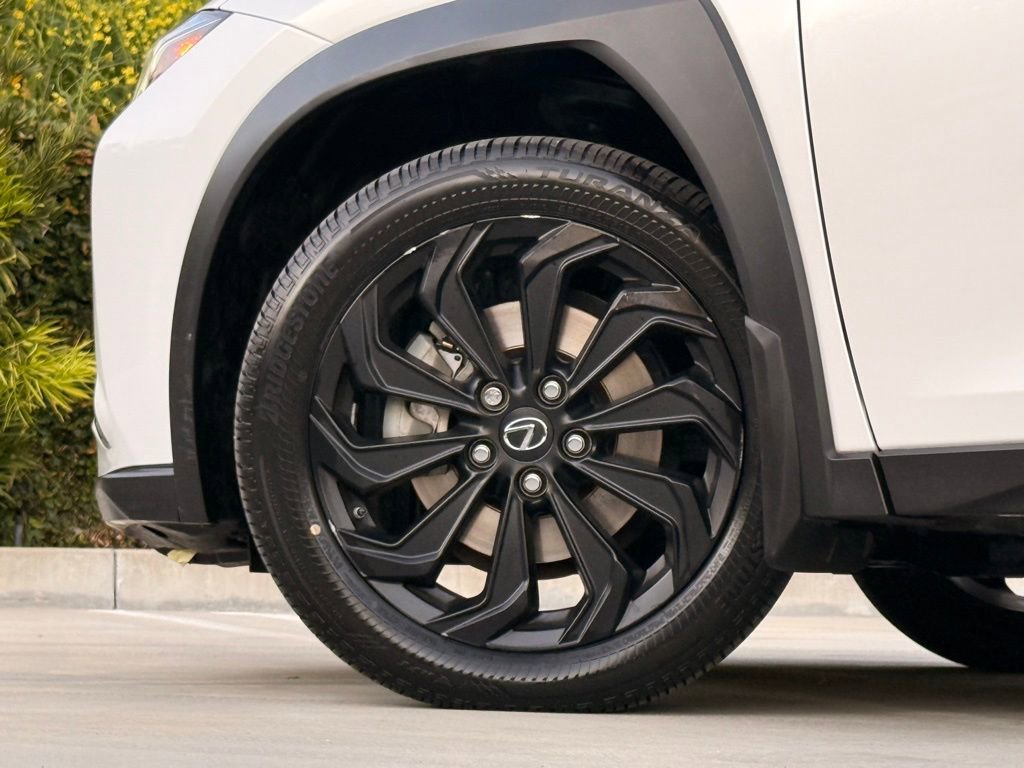 Certified 2022 Lexus UX 200 UX 200 5-DR SUV image 8