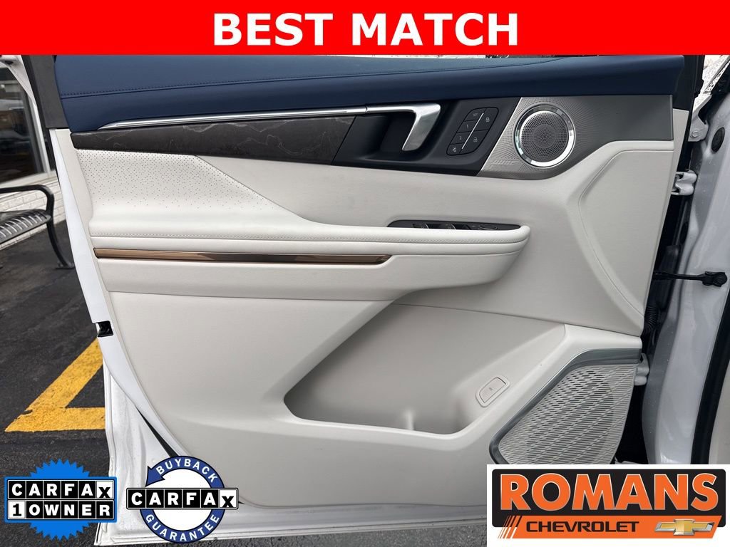 Used 2025 Buick Enclave Avenir w/ Super Cruise Package AWD/4WD image 11