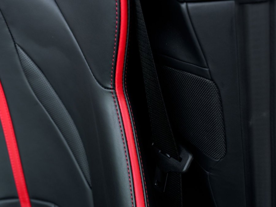 Used 2022 Ferrari 812 GTS RWD image 25