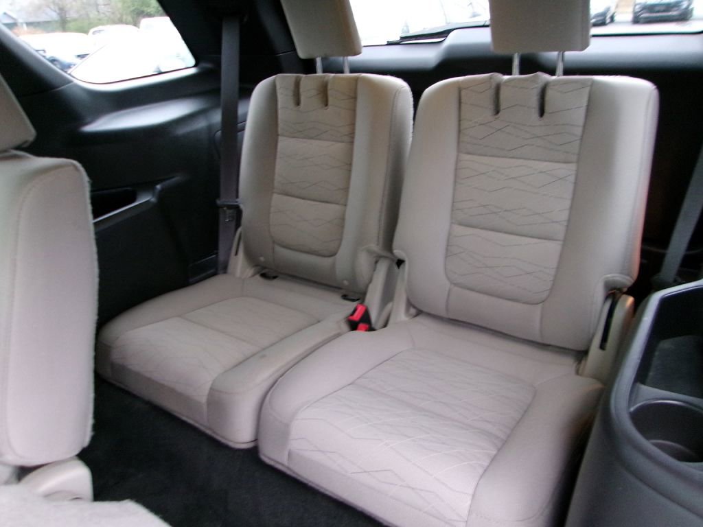 Used 2015 Ford Explorer 4WD image 12