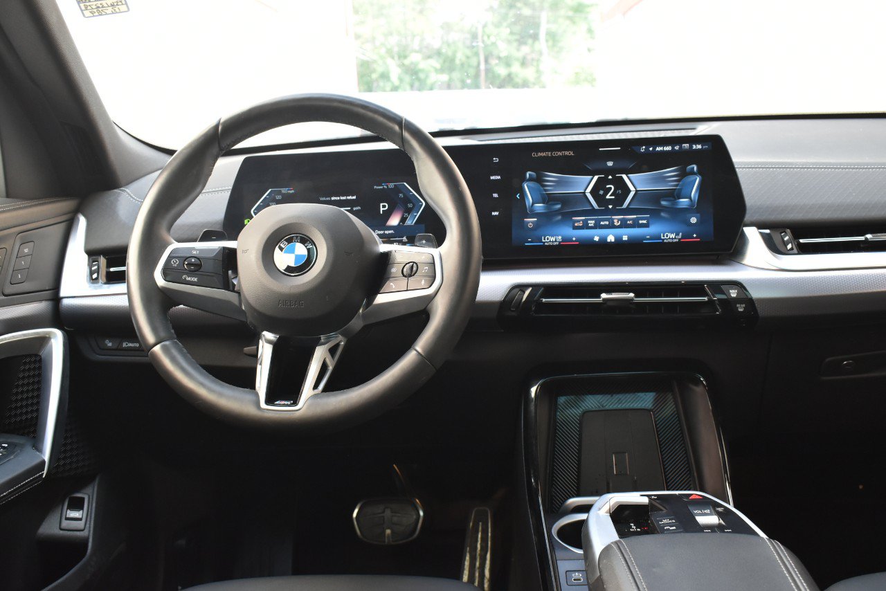 Used 2026 BMW X2 xDrive28i AWD/4WD image 21