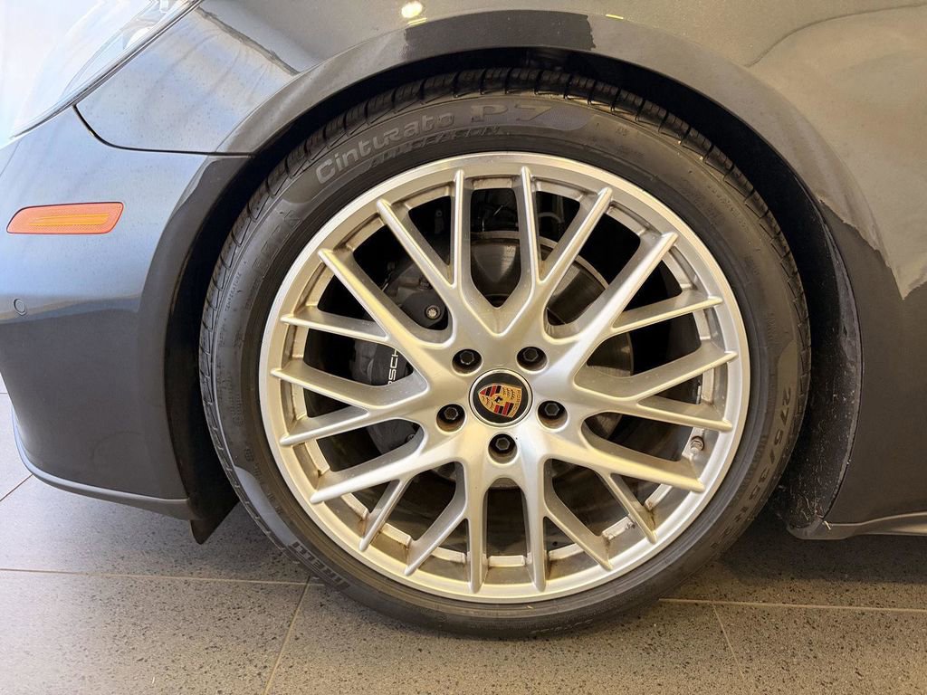 Certified 2023 Porsche Panamera 4 AWD/4WD image 10