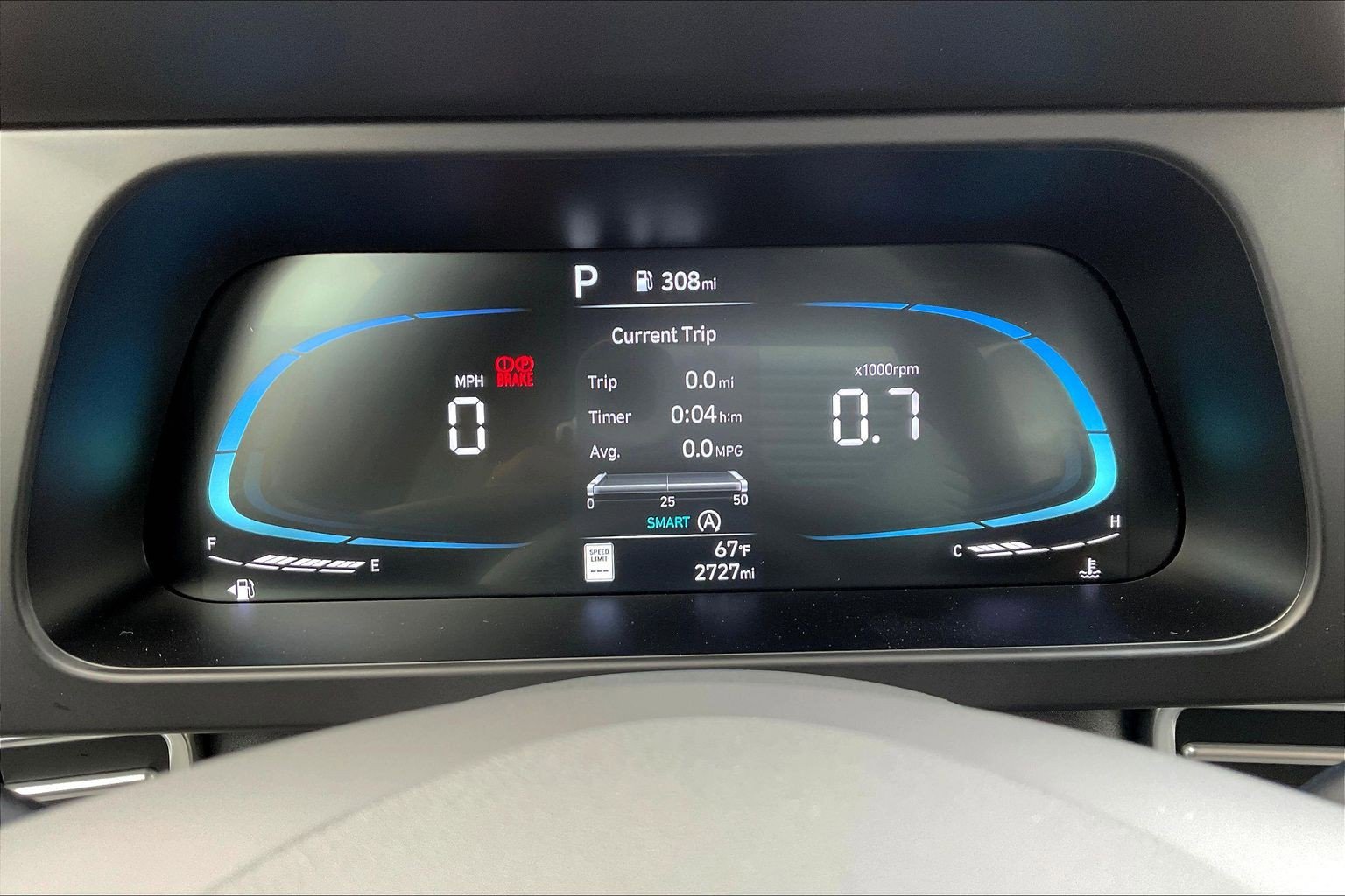 Certified 2025 Hyundai Elantra SE image 13