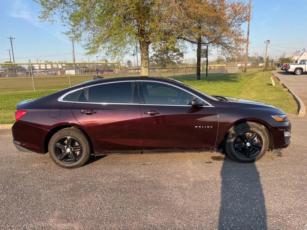 Used 2021 Chevrolet Malibu LS w/ LPO, Convenience Package 1 image 8
