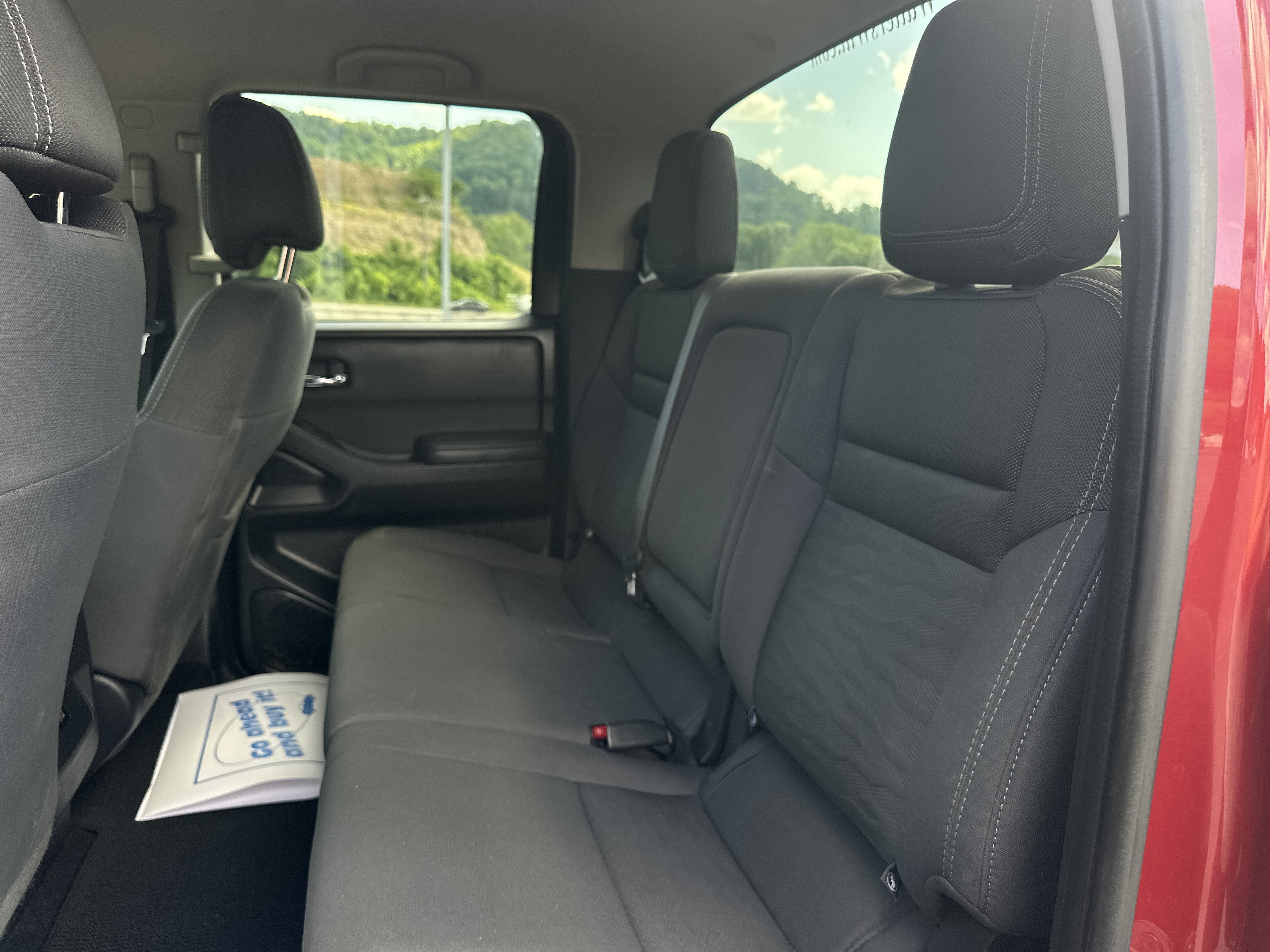 Used 2023 Nissan Frontier SV w/ Technology Package AWD/4WD image 24