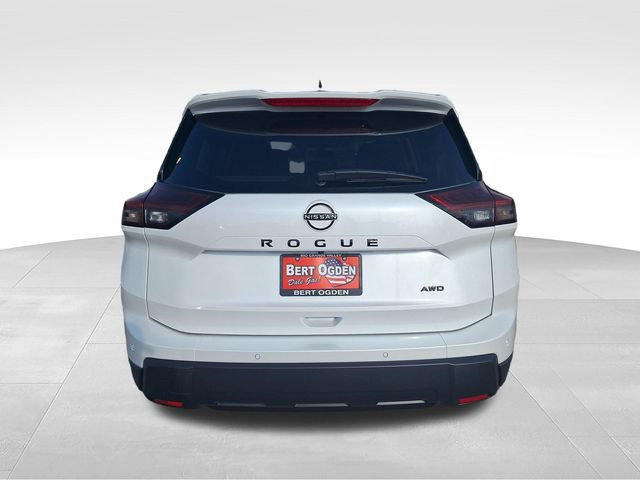 Certified 2026 Nissan Rogue Dark Armor AWD/4WD image 7