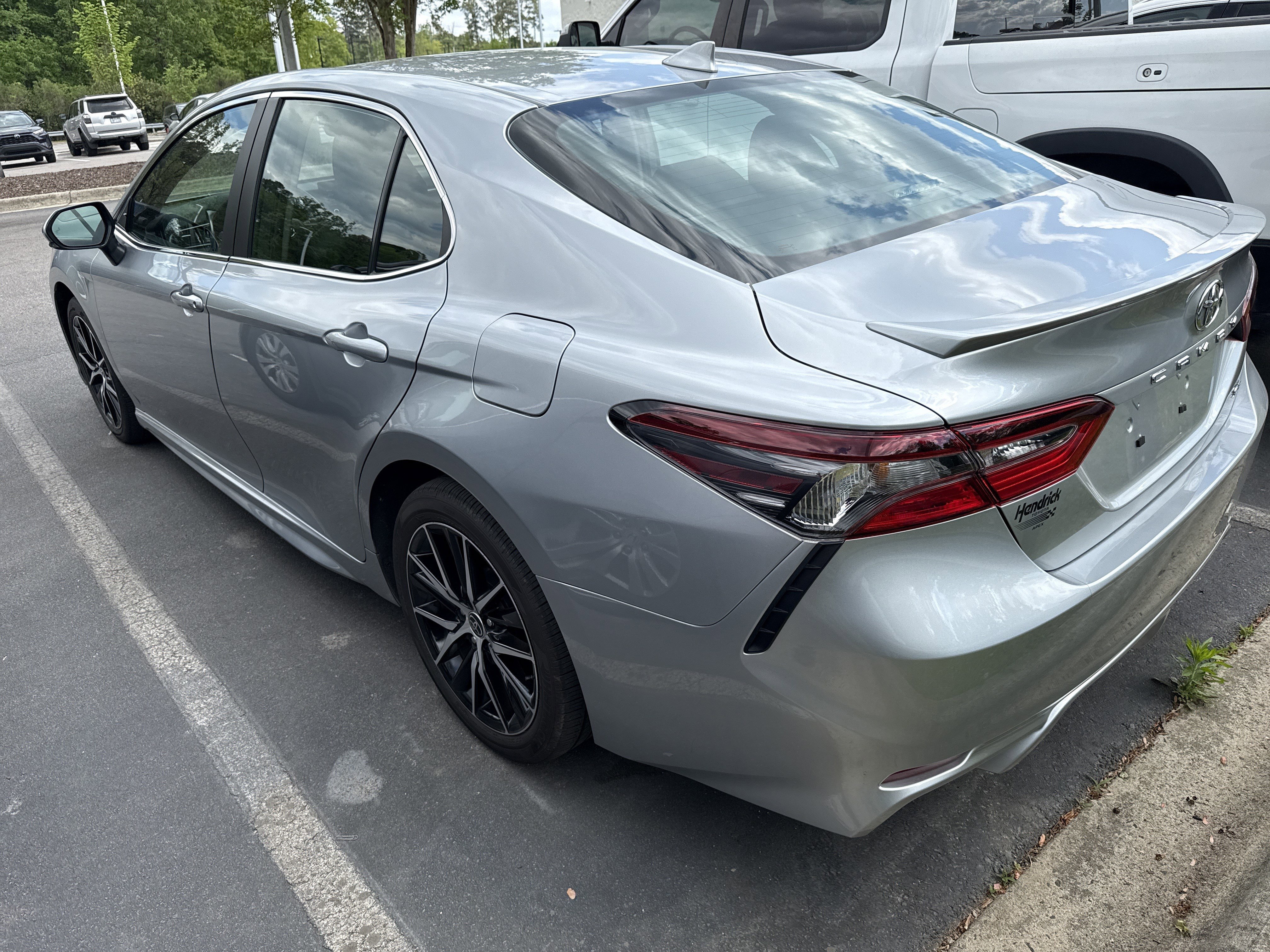 Used 2023 Toyota Camry SE w/ Convenience Package image 41