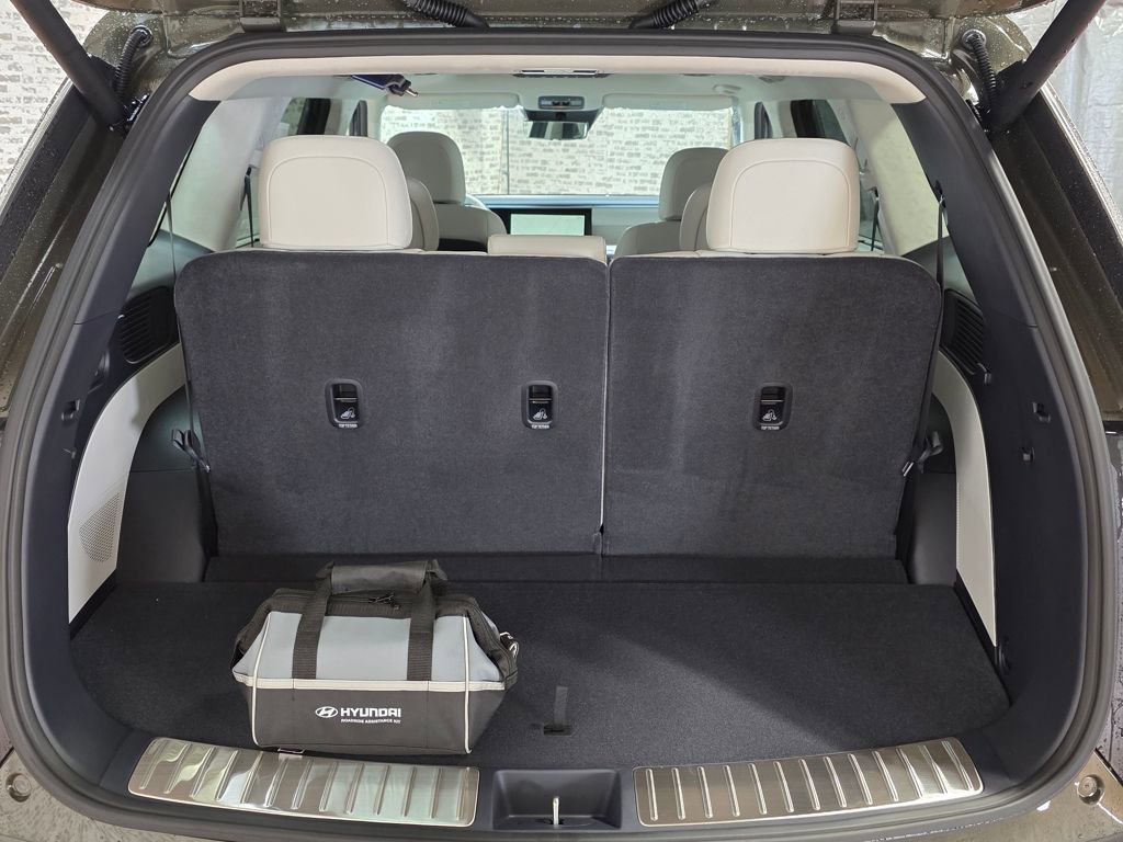 New 2026 Hyundai Palisade Calligraphy image 18