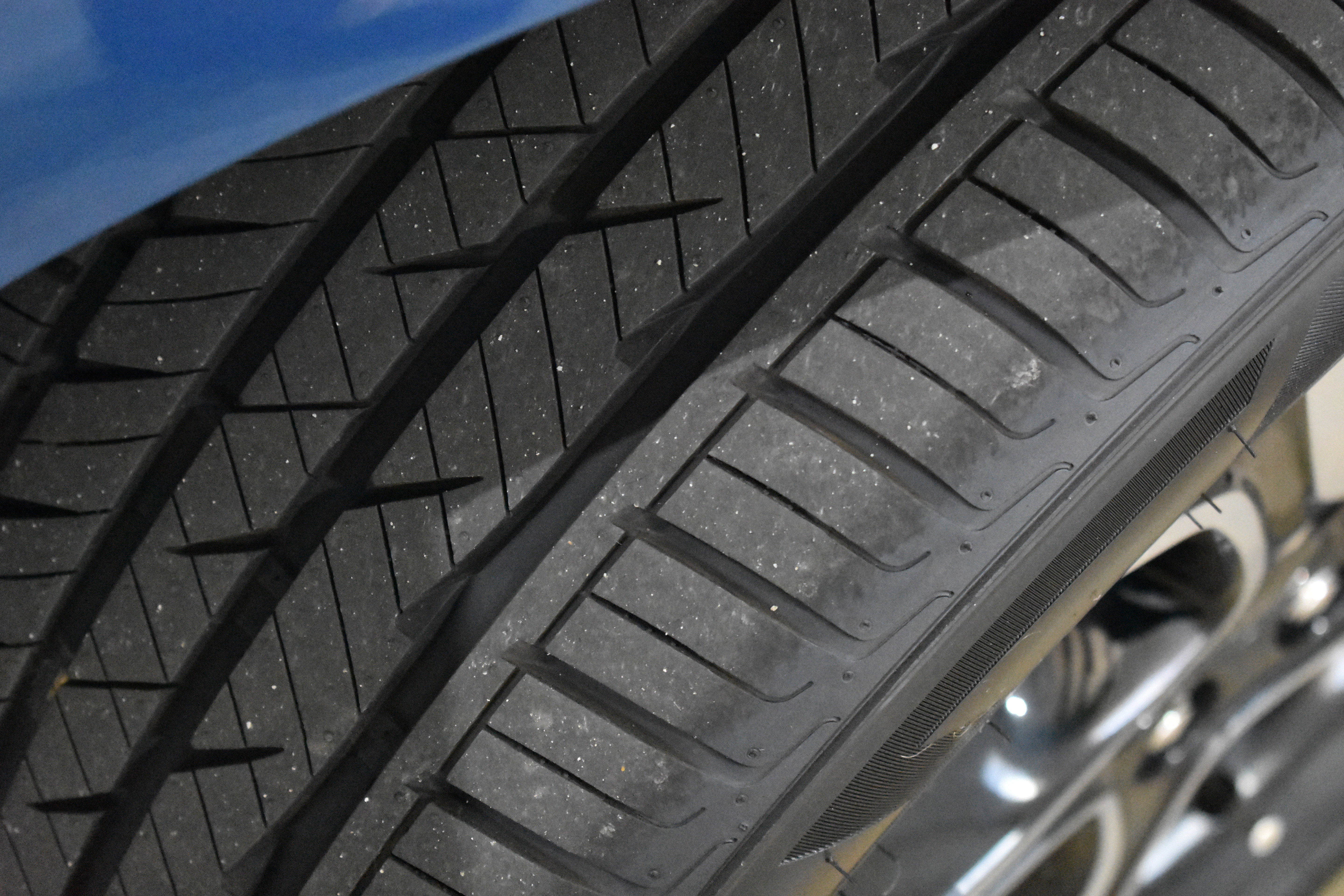 Used 2021 Ford Edge ST w/ Equipment Group 401A image 11