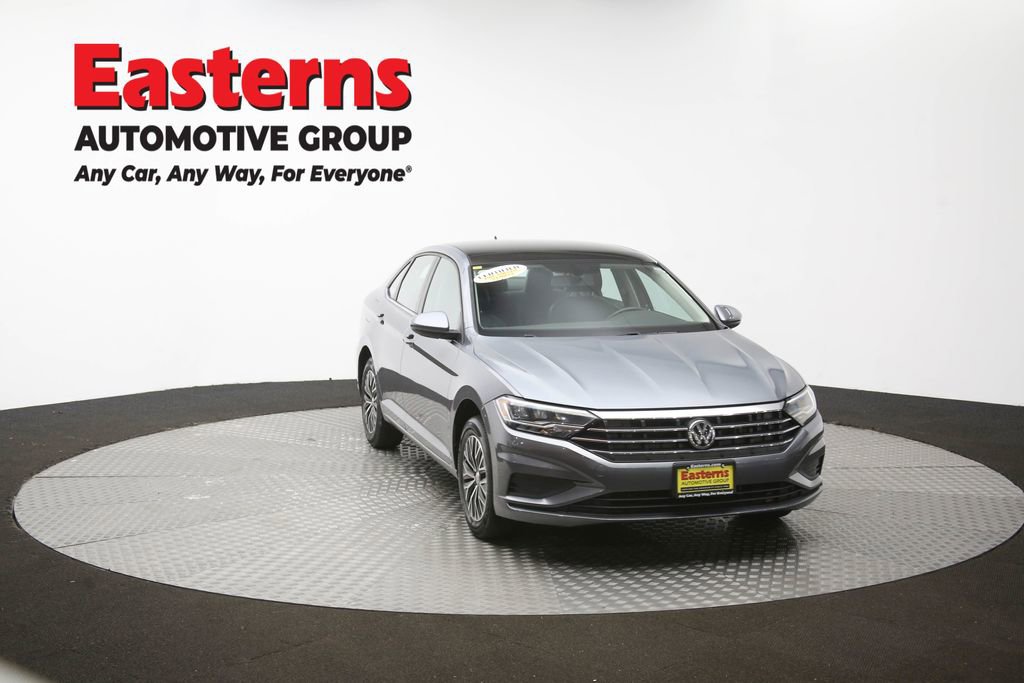 Used 2020 Volkswagen Jetta SE w/ SE Cold Weather Package image 53