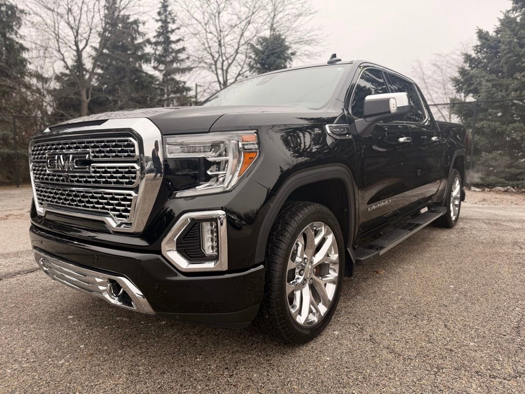 Used 2020 GMC Sierra 1500 Denali w/ Technology Package AWD/4WD image 3