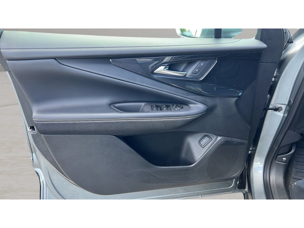 Certified 2024 Chevrolet Blazer EV LT AWD/4WD image 25