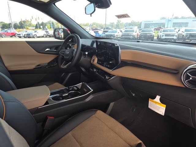 New 2026 Chevrolet Equinox ACTIV image 17