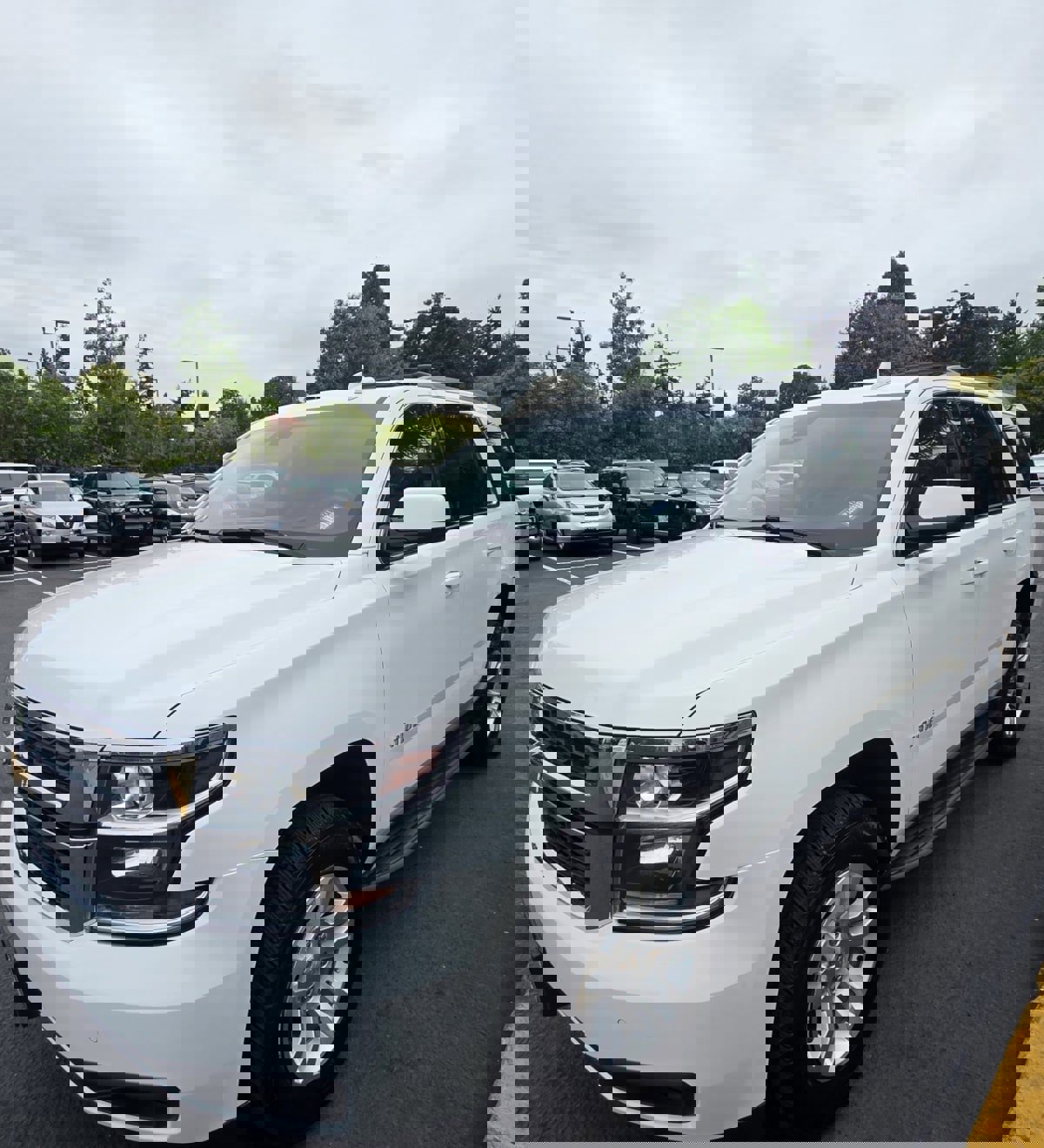 Used 2019 Chevrolet Tahoe LT image 1