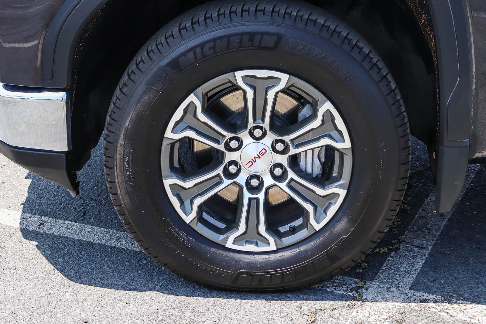 Used 2024 GMC Sierra 1500 SLT AWD/4WD image 14