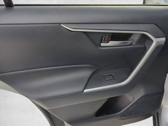Certified 2025 Toyota RAV4 XLE AWD/4WD image 9