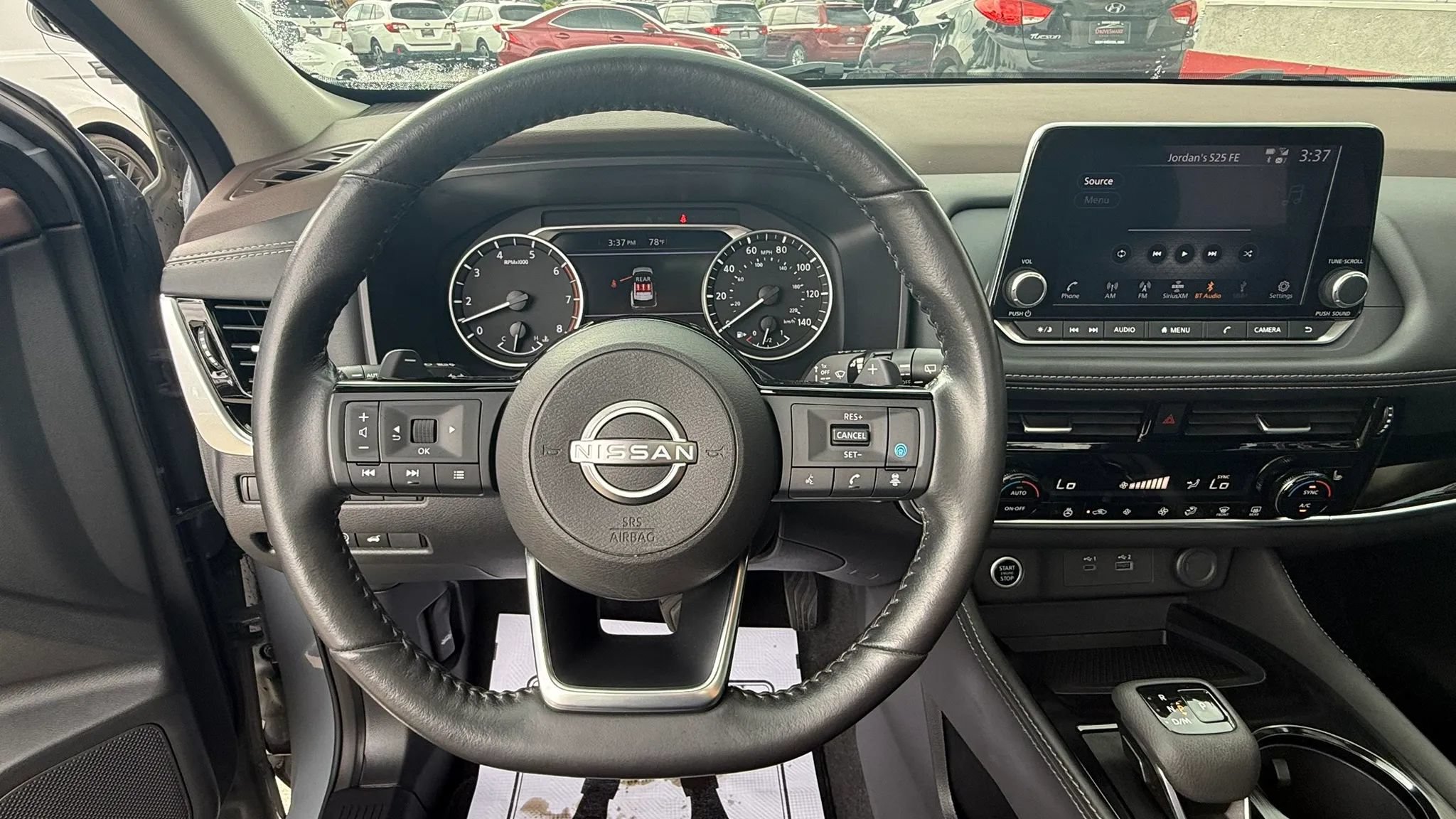 Used 2023 Nissan Rogue SL AWD/4WD image 15