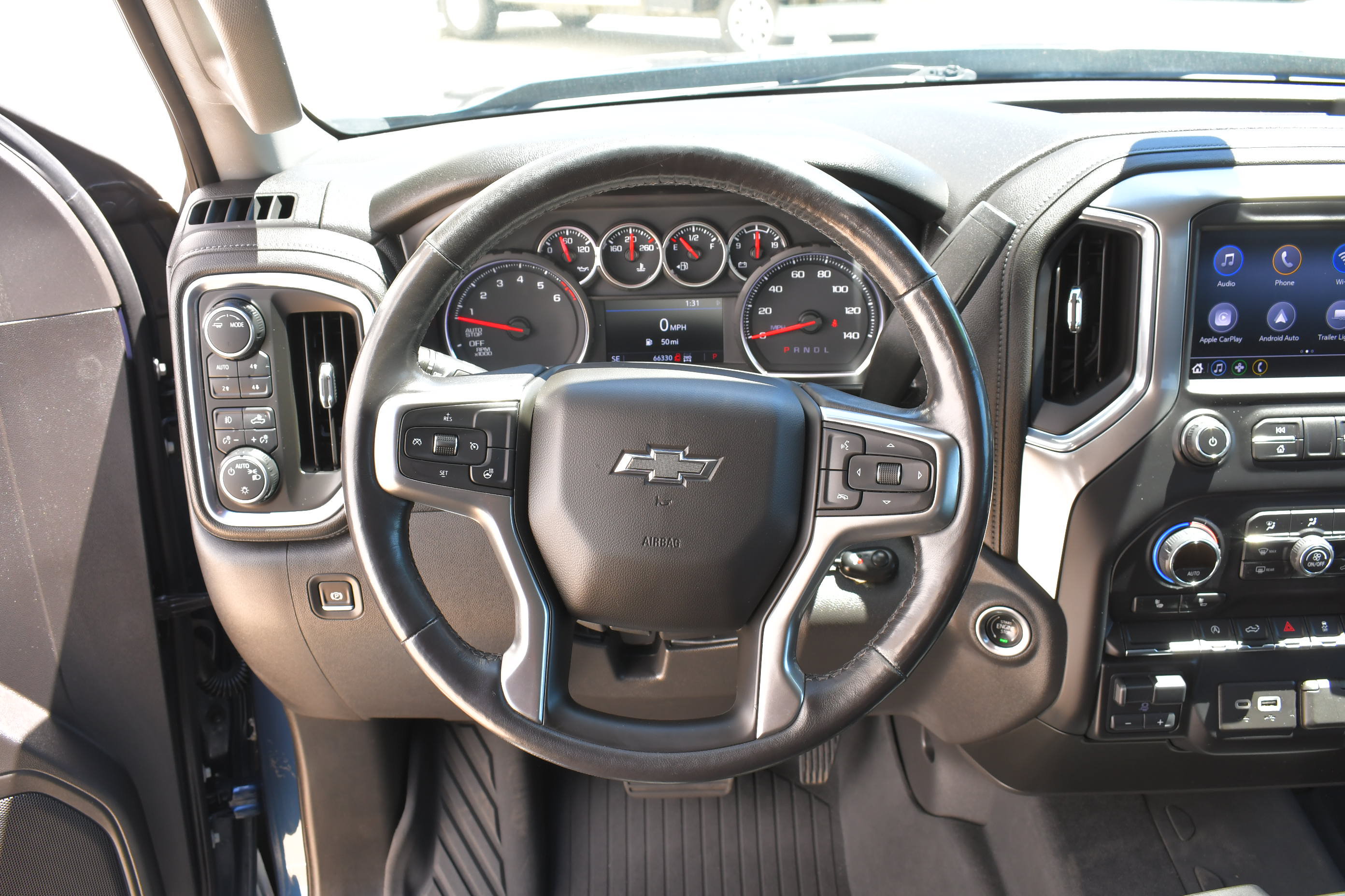 Used 2020 Chevrolet Silverado 1500 RST AWD/4WD image 15