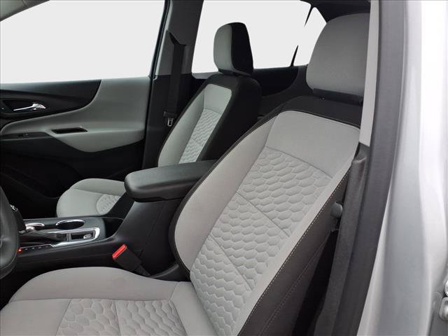 Used 2019 Chevrolet Equinox LT FWD image 16