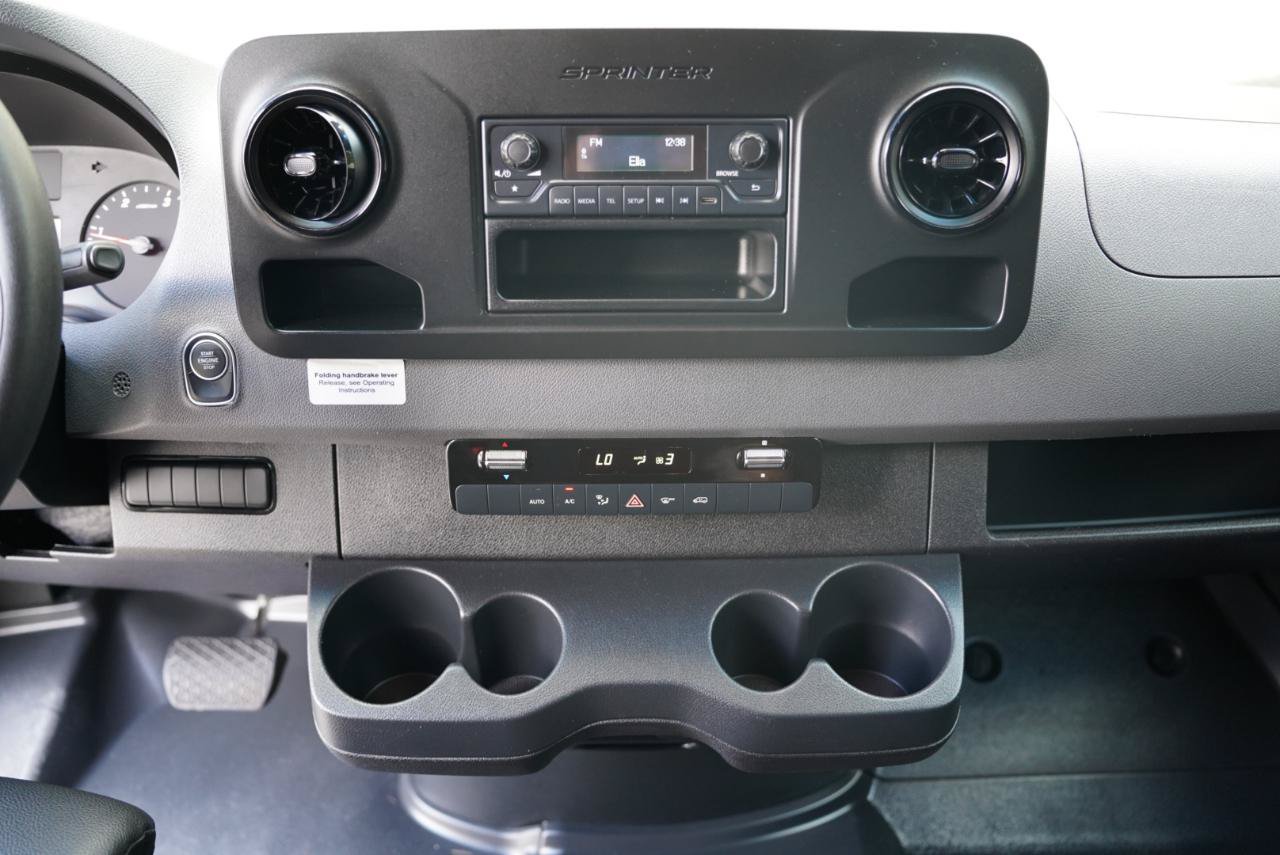 Used 2021 Mercedes-Benz Sprinter 3500 image 17
