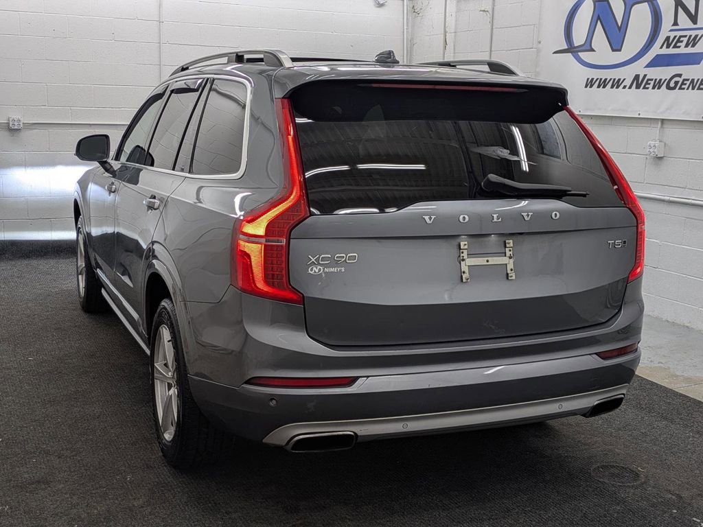 Used 2016 Volvo XC90 T5 Momentum image 18