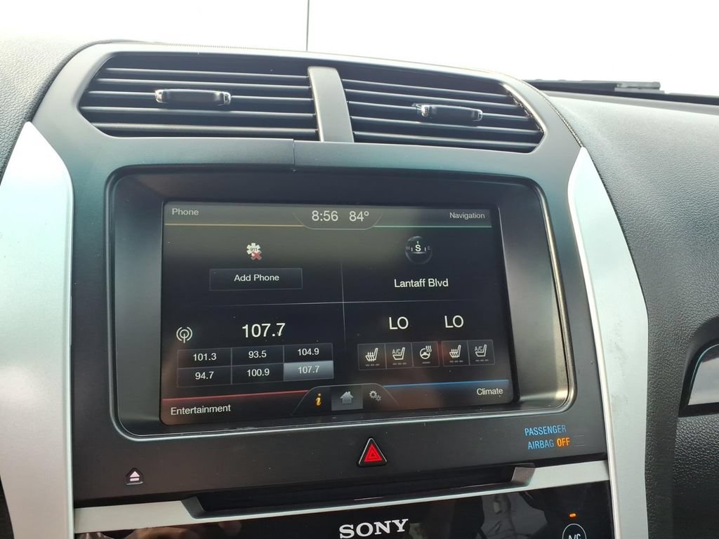 Used 2015 Ford Explorer Limited w/ Equipment Group 301A AWD/4WD image 11