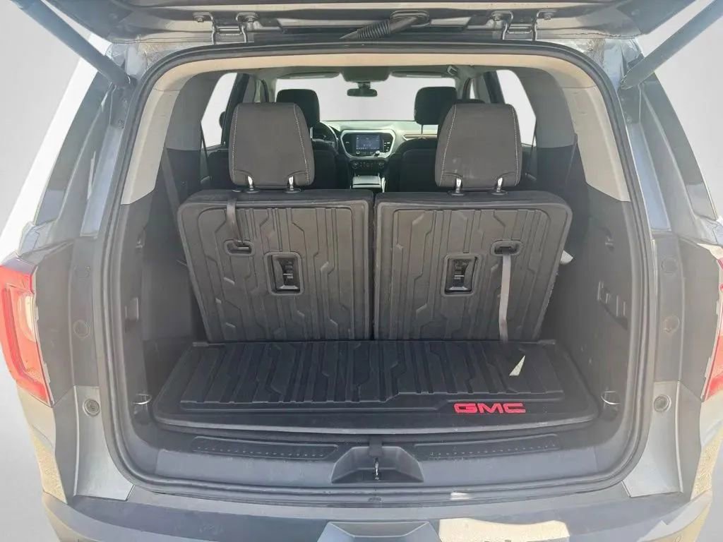 Used 2021 GMC Acadia SLE w/ Driver Convenience Package FWD image 27