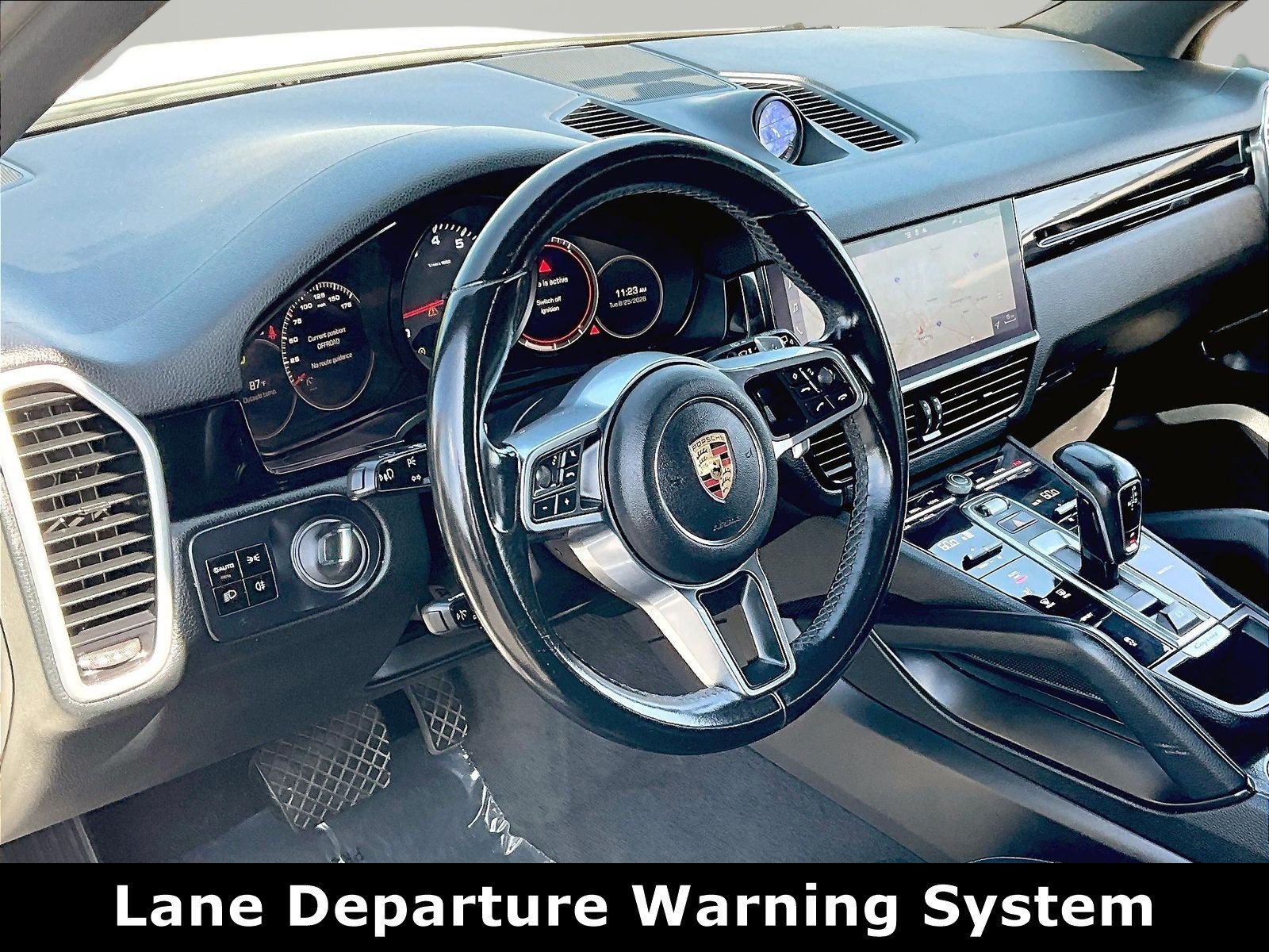Used 2020 Porsche Cayenne AWD/4WD image 16