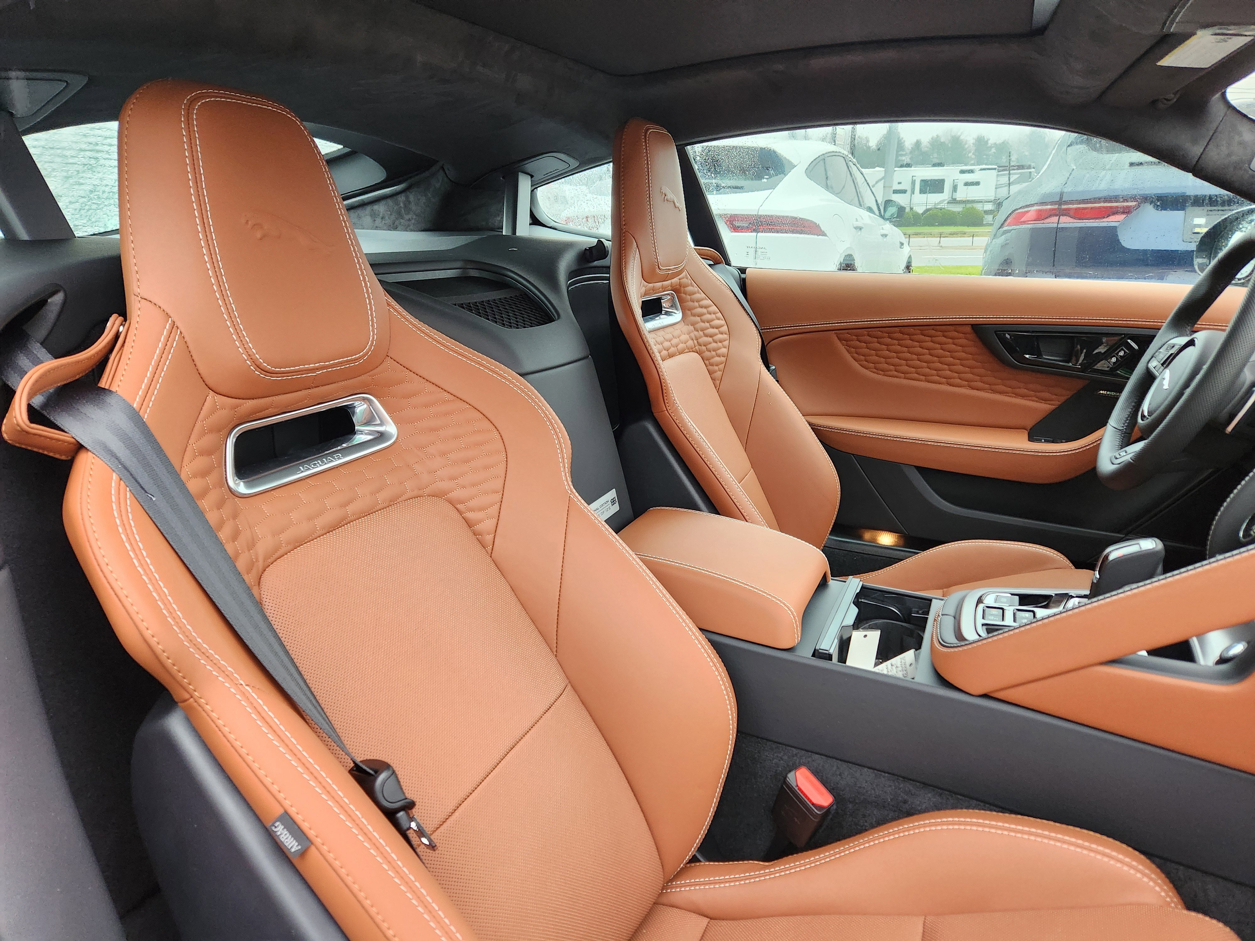 New 2024 Jaguar F-TYPE R image 11