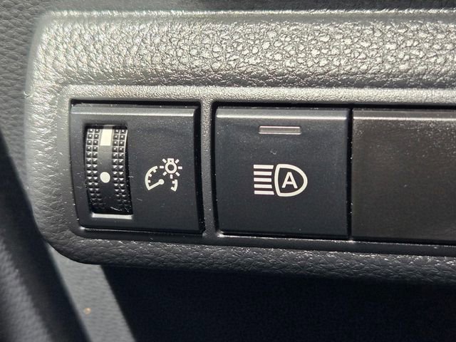 Used 2024 Toyota Corolla LE image 24