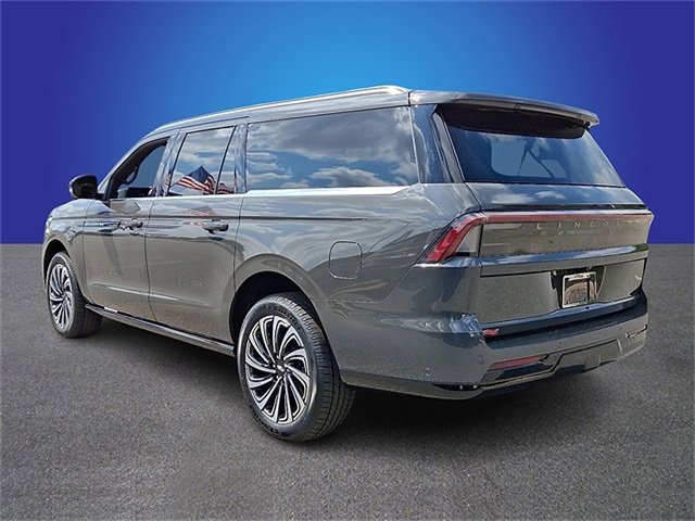 New 2025 Lincoln Navigator L Black Label image 4
