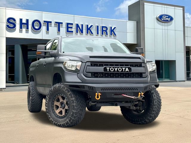 Used 2016 Toyota Tundra SR5 w/ SR5 Upgrade Package