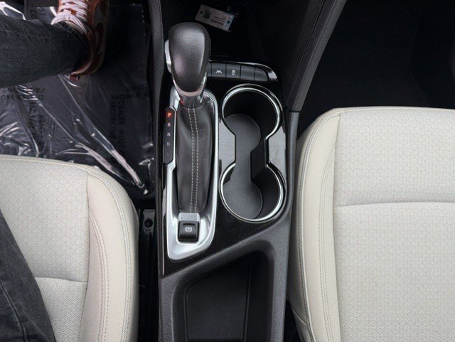 Used 2022 Buick Encore GX Select FWD image 20