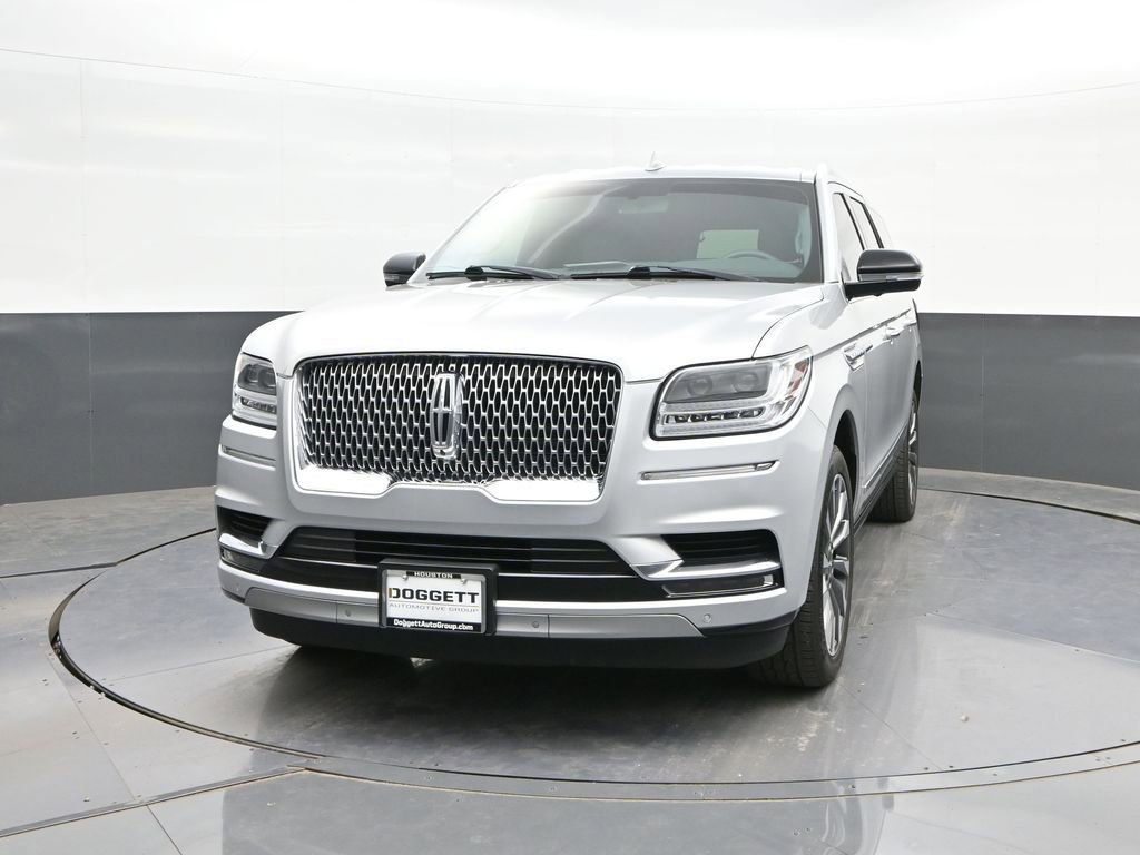 Used 2019 Lincoln Navigator Select RWD image 27