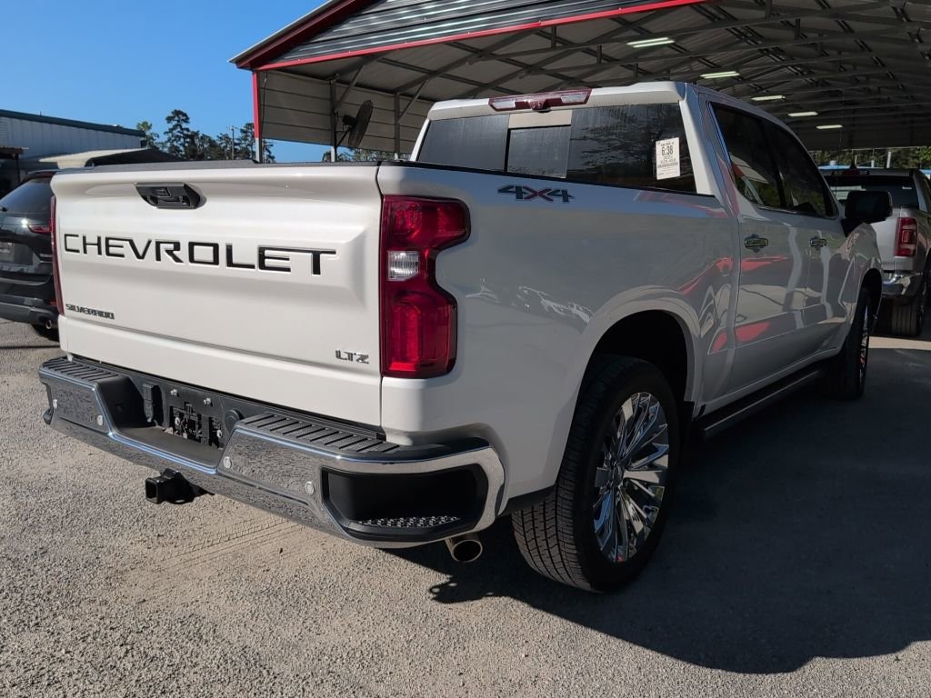 Used 2023 Chevrolet Silverado 1500 LTZ w/ Technology Package image 3