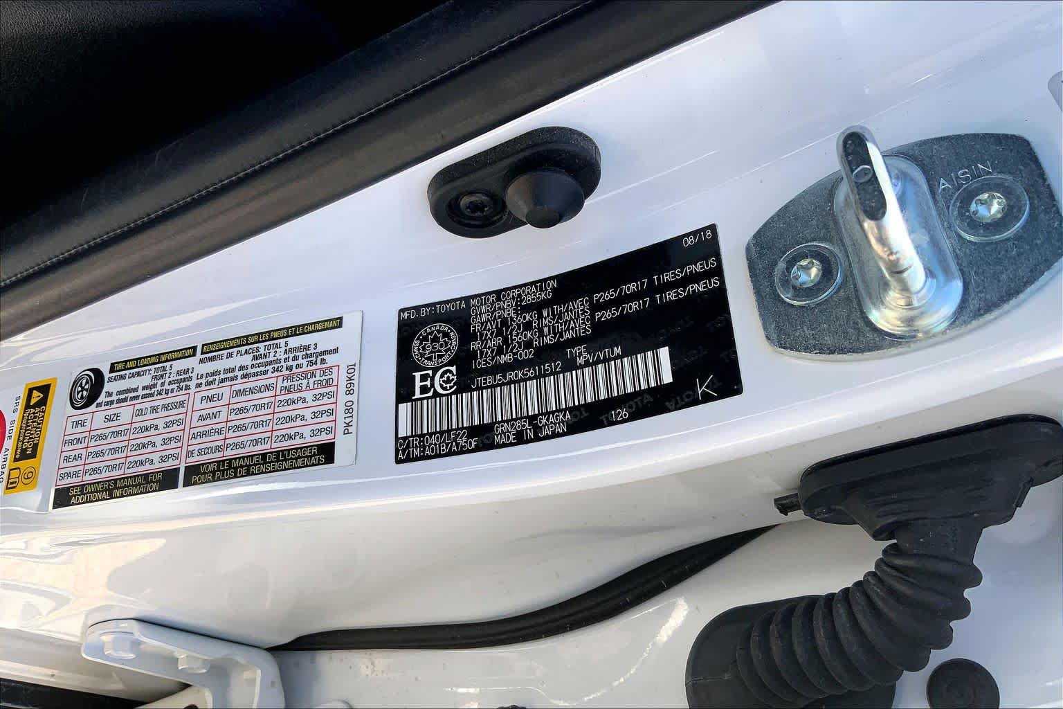 Used 2019 Toyota 4Runner SR5 AWD/4WD image 34