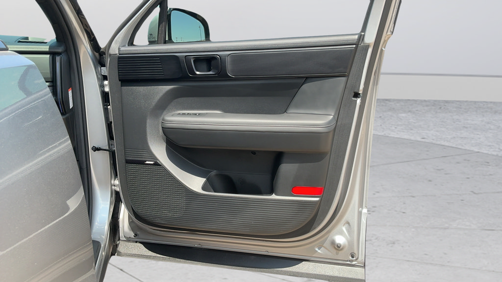 Used 2024 Hyundai Santa Fe Calligraphy FWD image 17