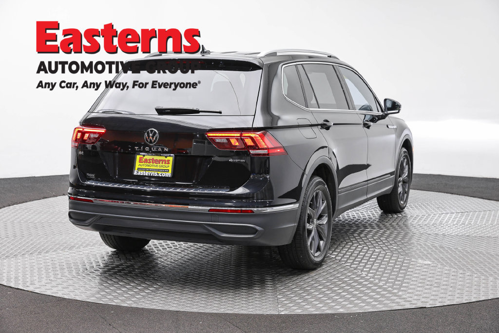 Used 2023 Volkswagen Tiguan SE AWD/4WD image 6
